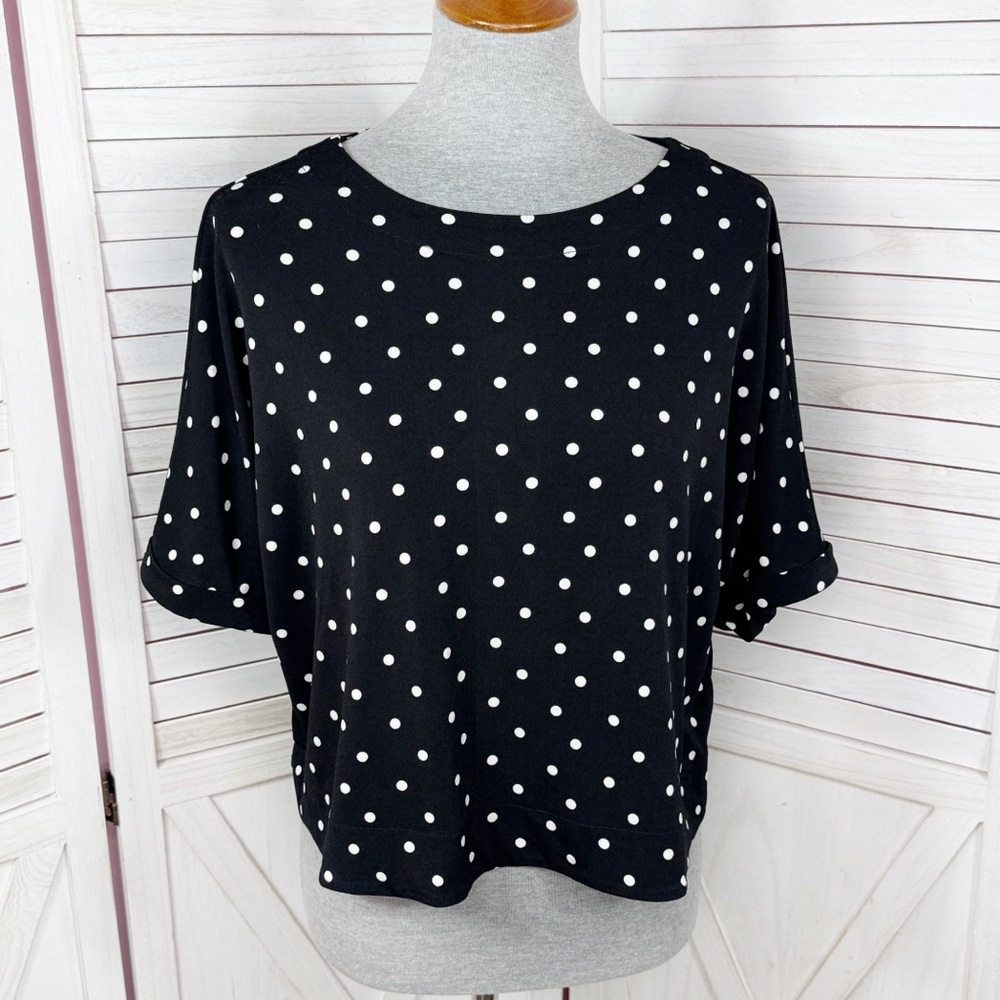 Adrianna Pappel Polka Dot Button Back Crop Shirt Black White Size Medium‎